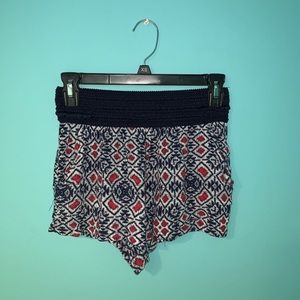 JOE B PATTERNED SHORTS